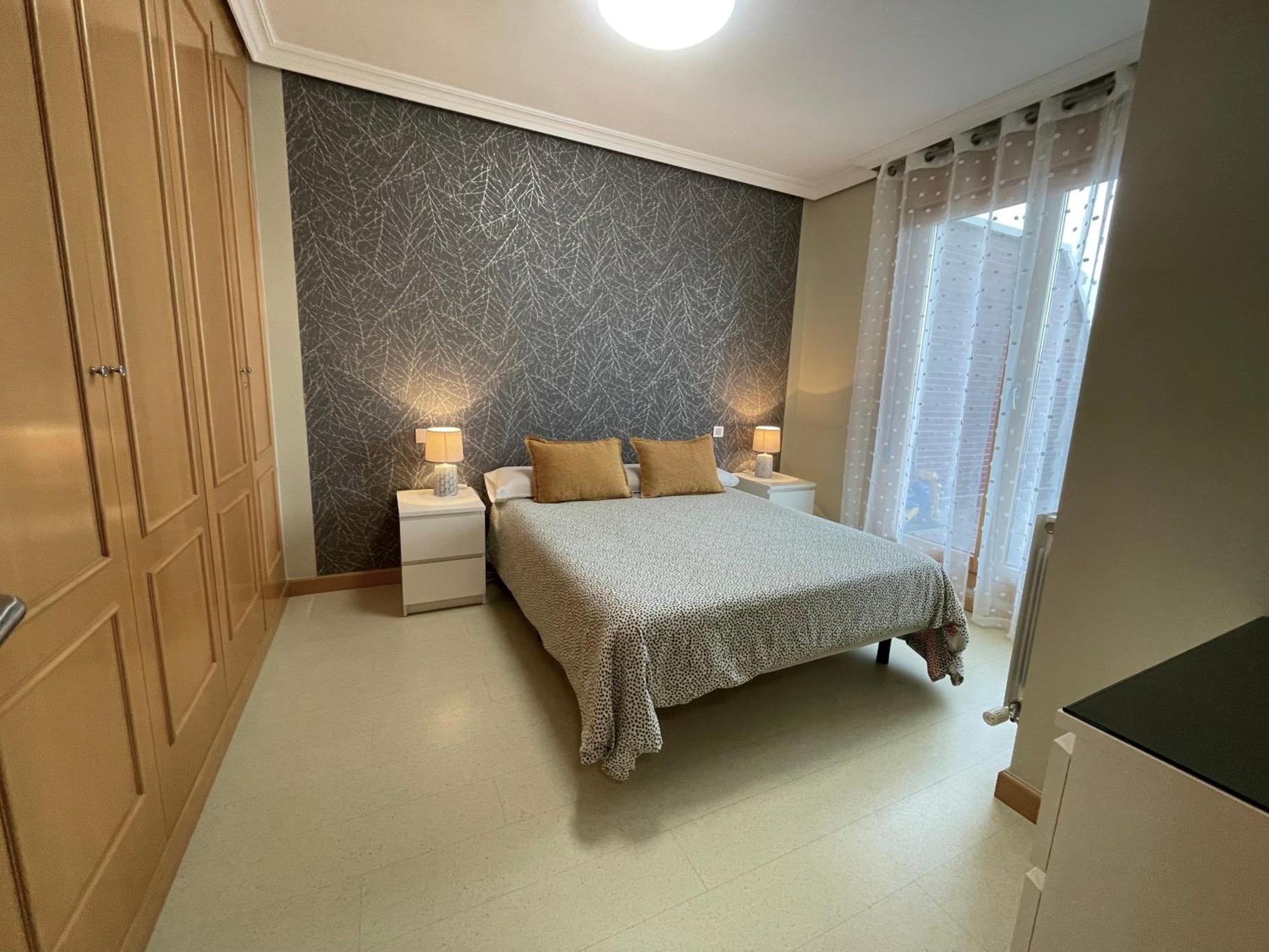 Apartamento Con Gran Terraza Y Vistas A La Catedral. Burgo المظهر الخارجي الصورة